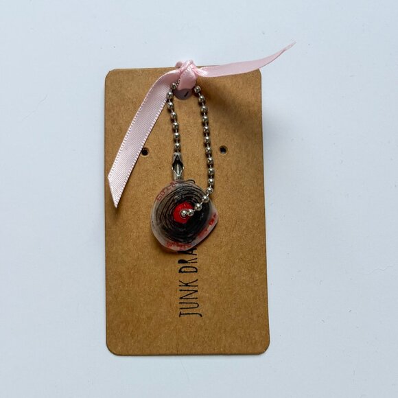 Handmade Vinyl Record Charm Keychain - Picture 1 of 5